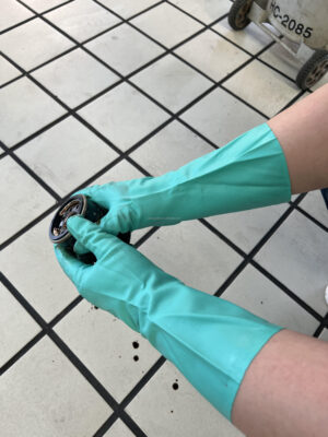 chemical resistant nitrile work gloves